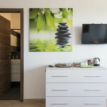 Stardust Boutique House Affittacamere 3*